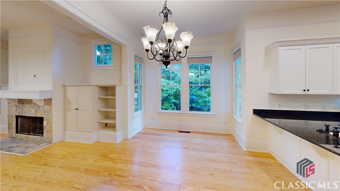 23 Chestnut Oak Run Athens, GA 30607 - Photo 23 of 69 Dining area