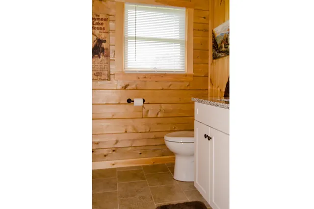 $995,000 | 535 Mead Hill Road, Holland, VT 05830