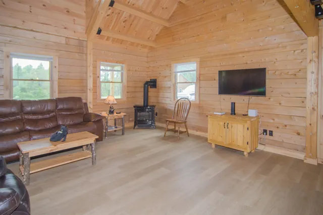 $995,000 | 535 Mead Hill Road, Holland, VT 05830