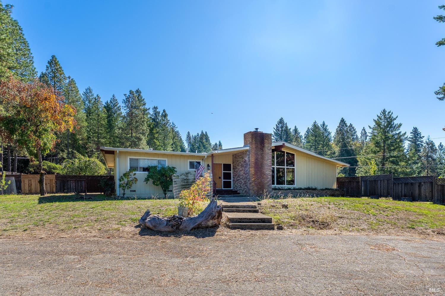 3651 Ridgewood Road Willits, CA 95490 - Photo 3 of 46