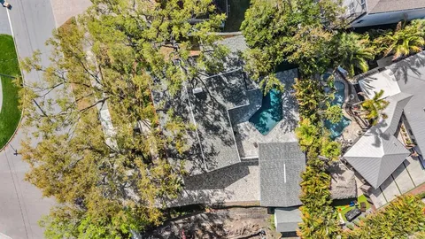 a picture of houses with yard