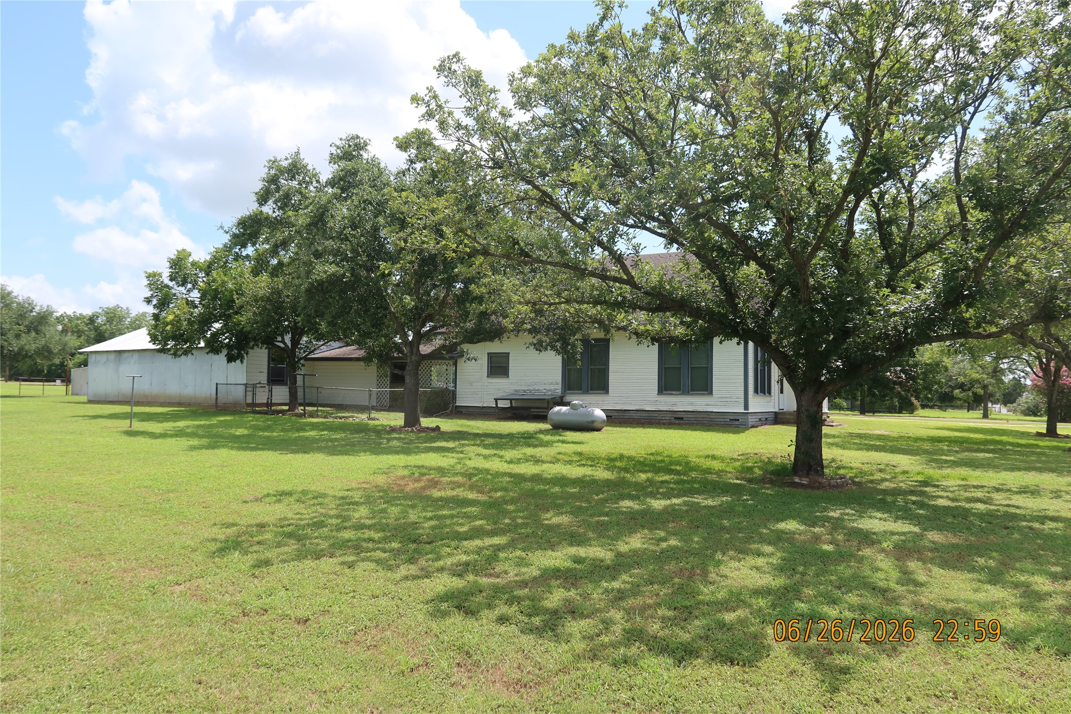 1413 North Main Street Schulenburg, TX 78956 - Photo 3 of 29