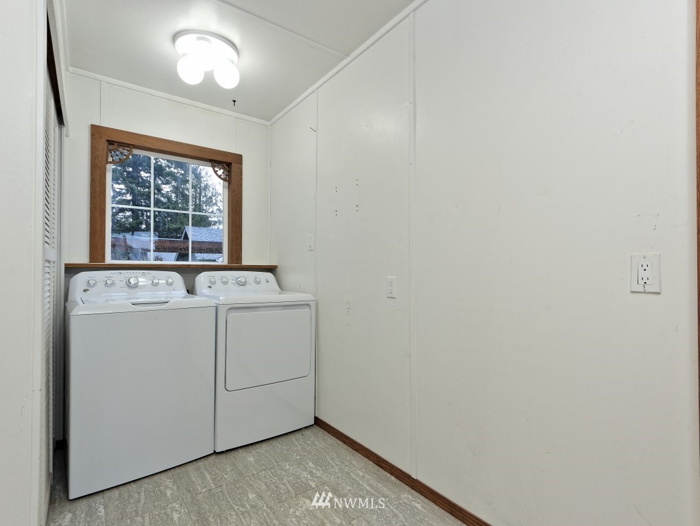 5008 Erlands Point Road Northwest Bremerton, WA 98312 - Photo 20 of 36 Gallery Image 20