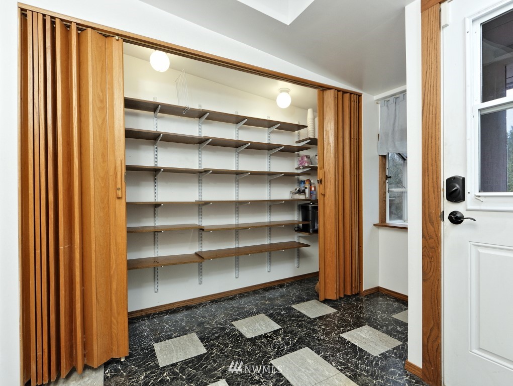 5008 Erlands Point Road Northwest Bremerton, WA 98312 - Photo 21 of 36 Gallery Image 21