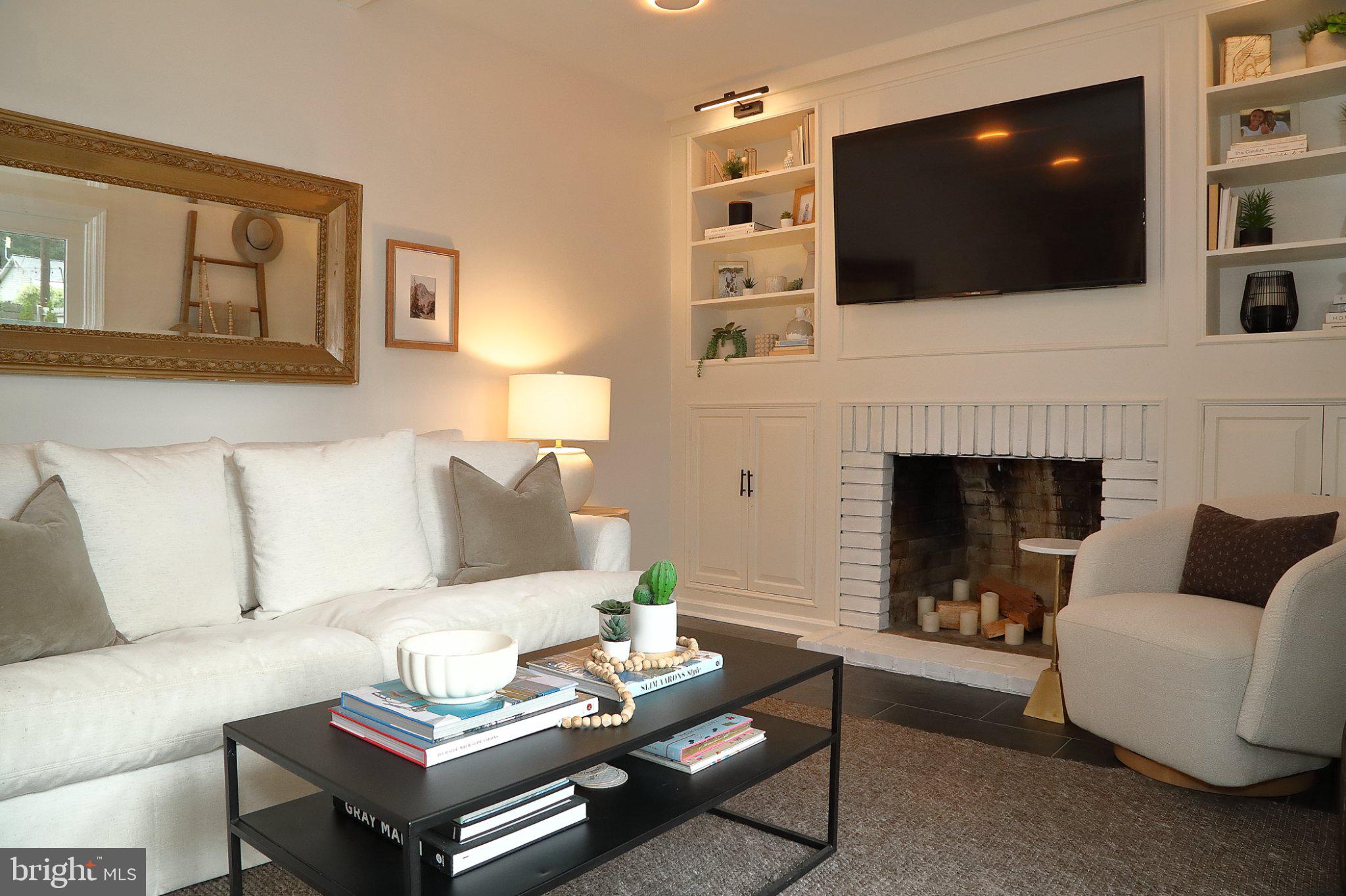445 Haverhill Road Lancaster, PA 17601 - Photo 45 of 47 Cozy living space with modern charm.