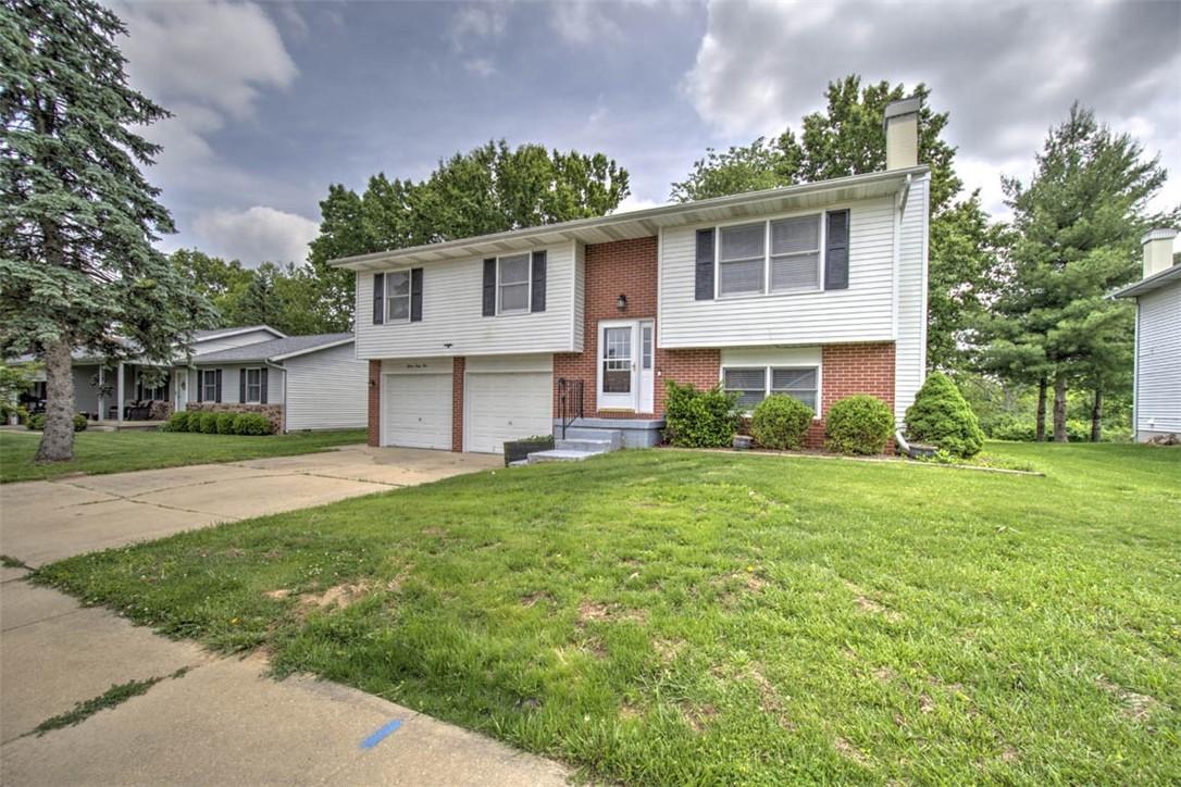 1545 Highland Place Decatur, IL 62526 - Photo 7 of 31