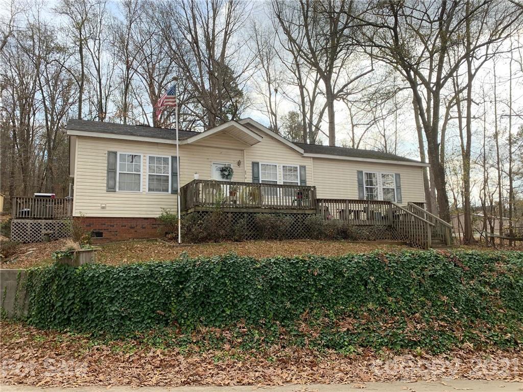 2380 Beaver Creek Road Camden, SC 29020 - Photo 1 of 16 Gallery Image 1