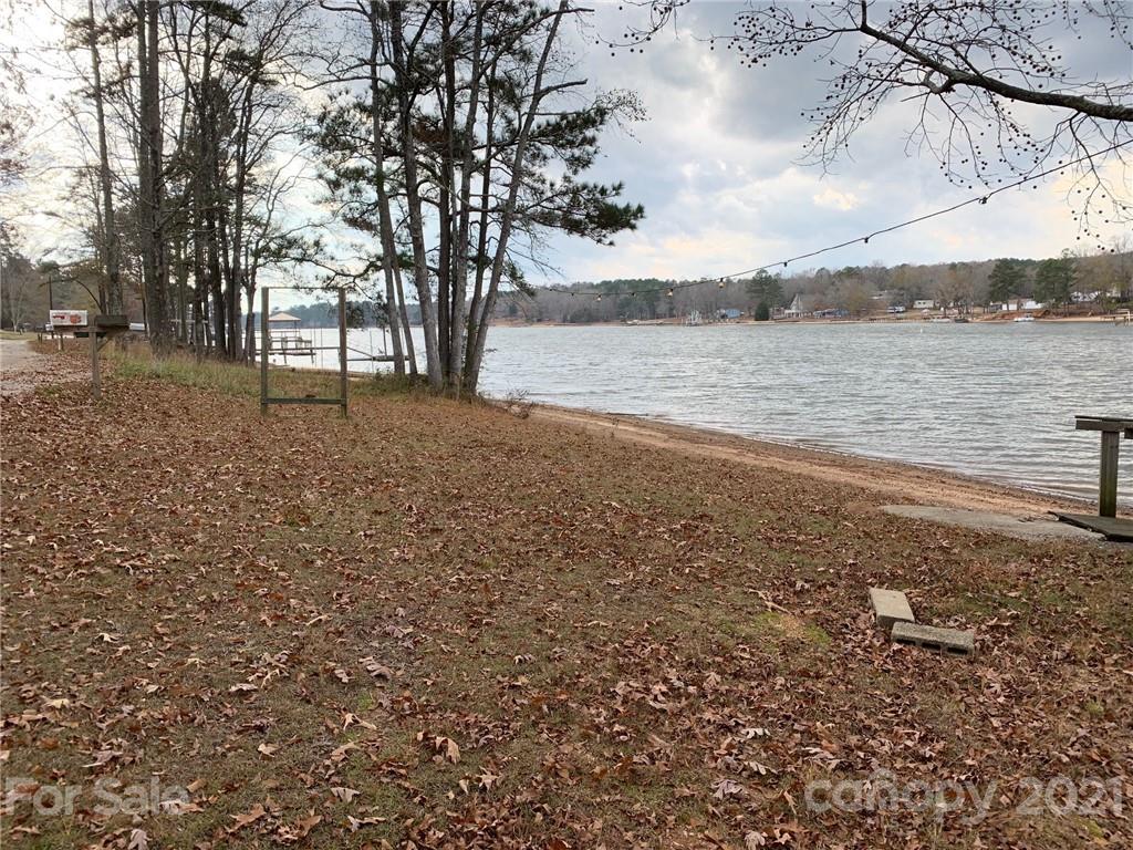 2380 Beaver Creek Road Camden, SC 29020 - Photo 5 of 16 Gallery Image 5