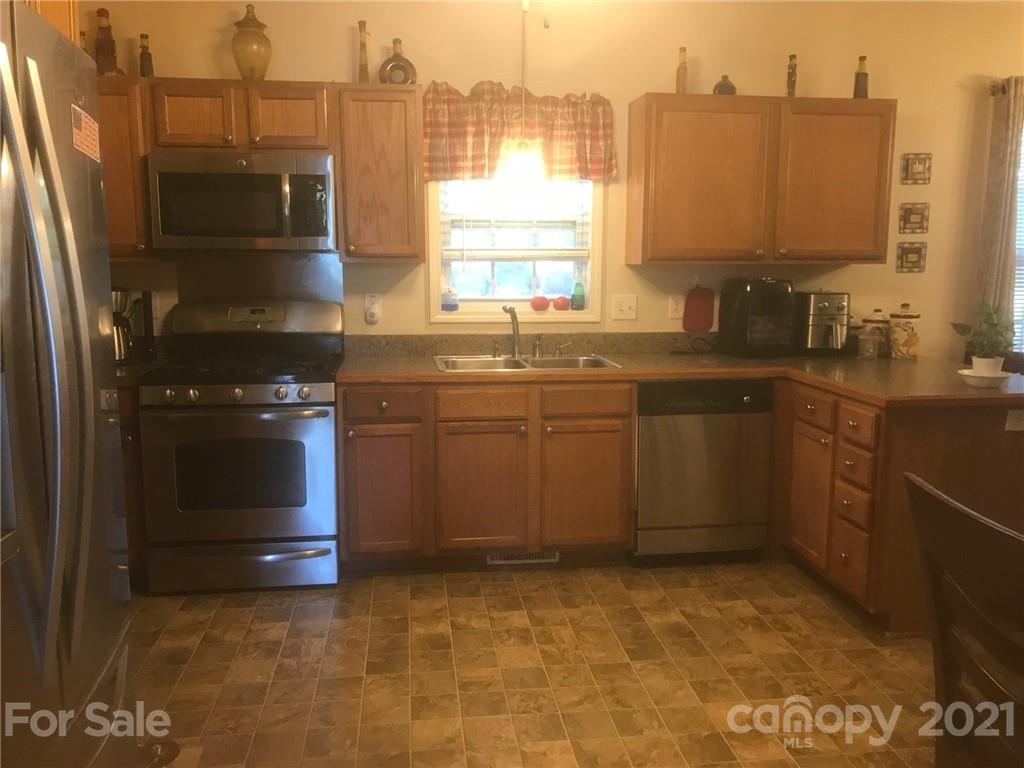 2380 Beaver Creek Road Camden, SC 29020 - Photo 6 of 16 Gallery Image 6
