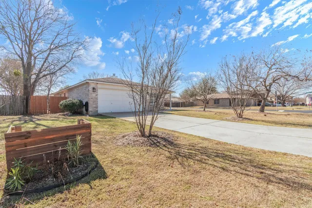 $2,100 | 100 Madisons Way, Buda, TX 78610