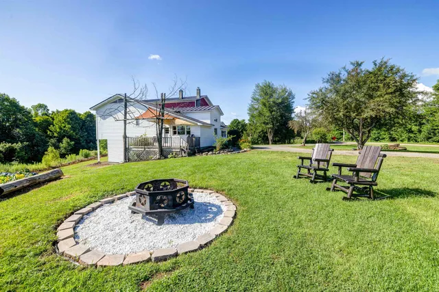 $675,000 | 1144 Center Road, Hardwick, VT 05843