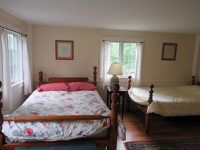 578 Center Road Hillsborough, NH 03244 - Photo 11 of 31