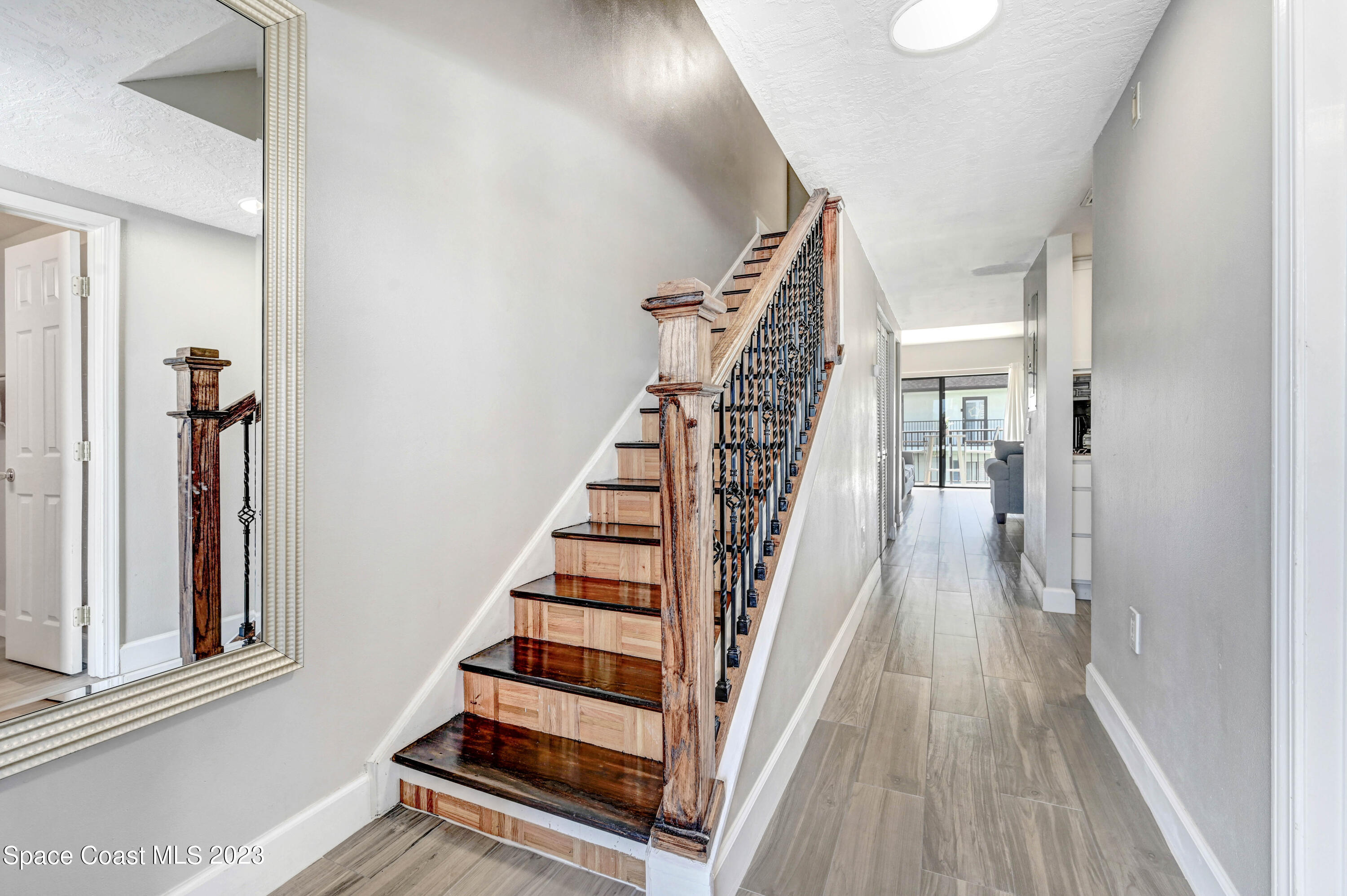 199 Jimmy Buffett Mem Highway, Unit C207 Satellite Beach, FL 32937 - Photo 4 of 41 DSC_3491