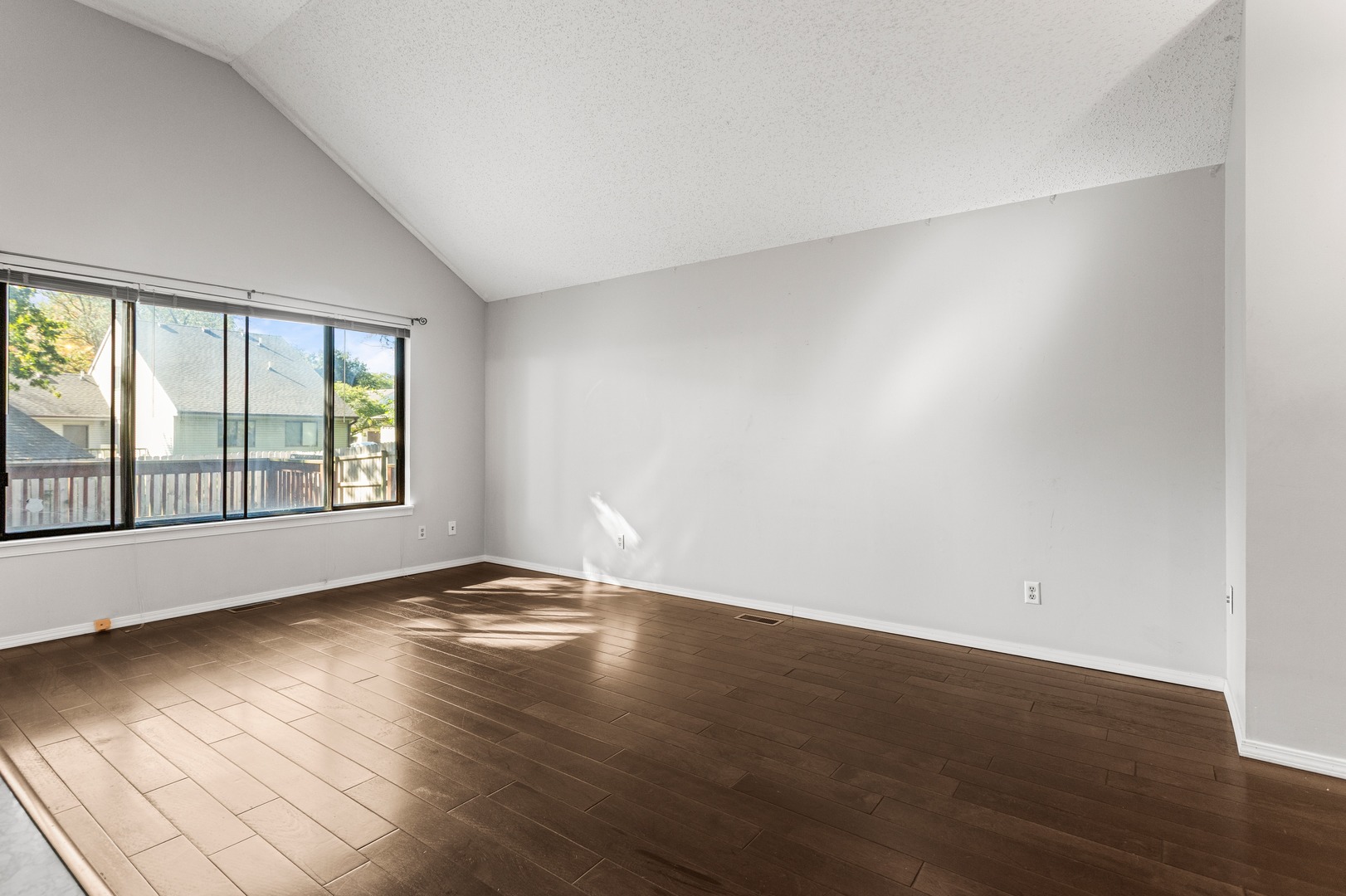 726 Higgins Road Champaign, IL 61822 - Photo 7 of 24 Gallery Image 7