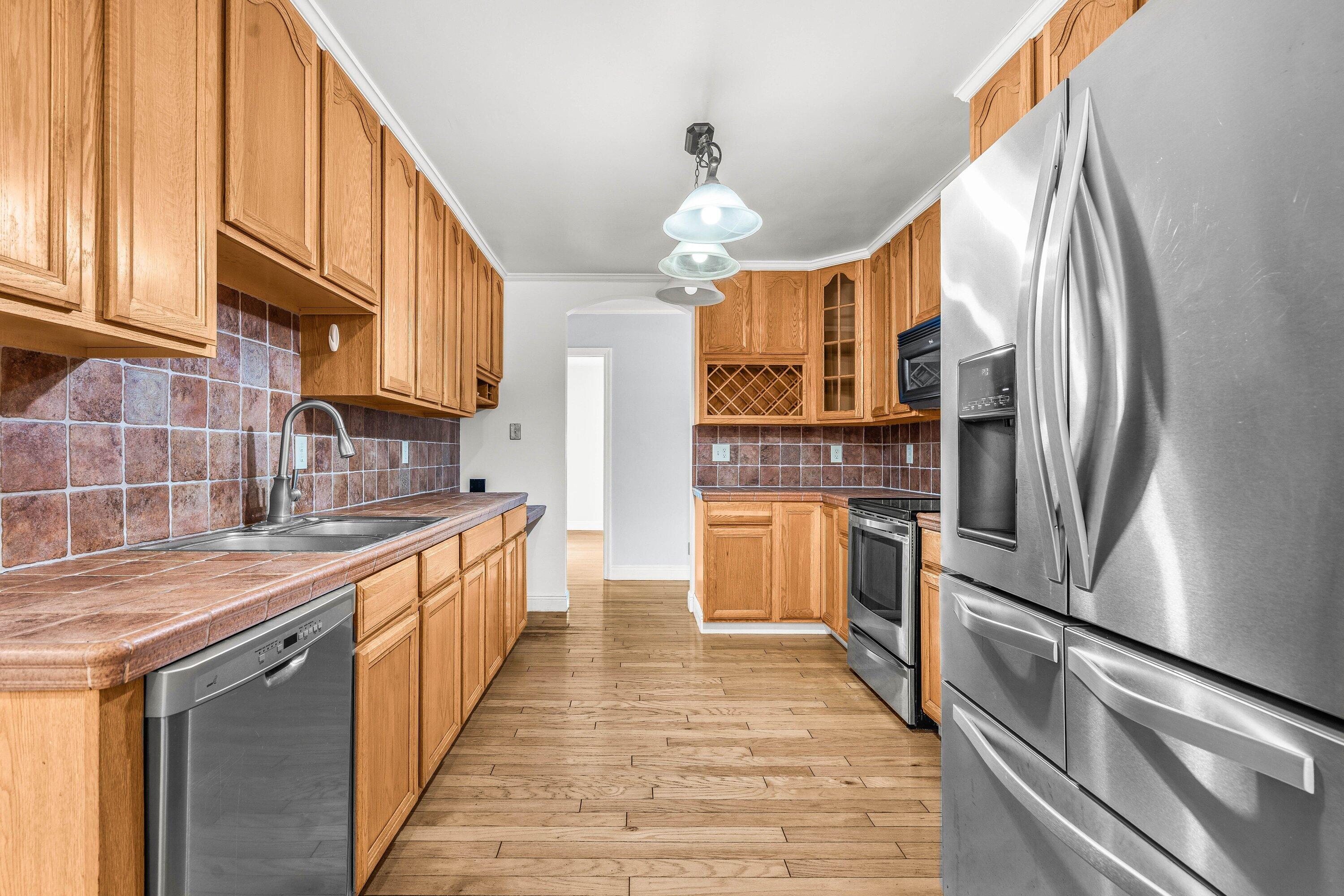 1775 Southwest 8th Street Boca Raton, FL 33486 - Photo 8 of 24 009-1775Southwest8thStreet-BocaRaton-FL-