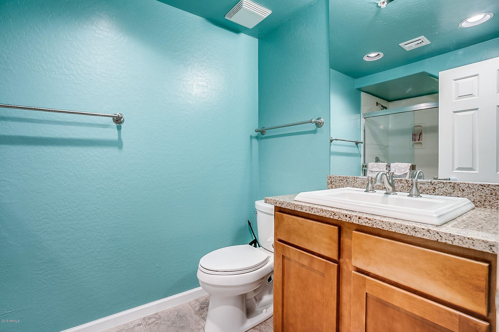 3935 East Rough Rider Road, Unit 1075 Phoenix, AZ 85050 - Photo 12 of 31 Hall Bath