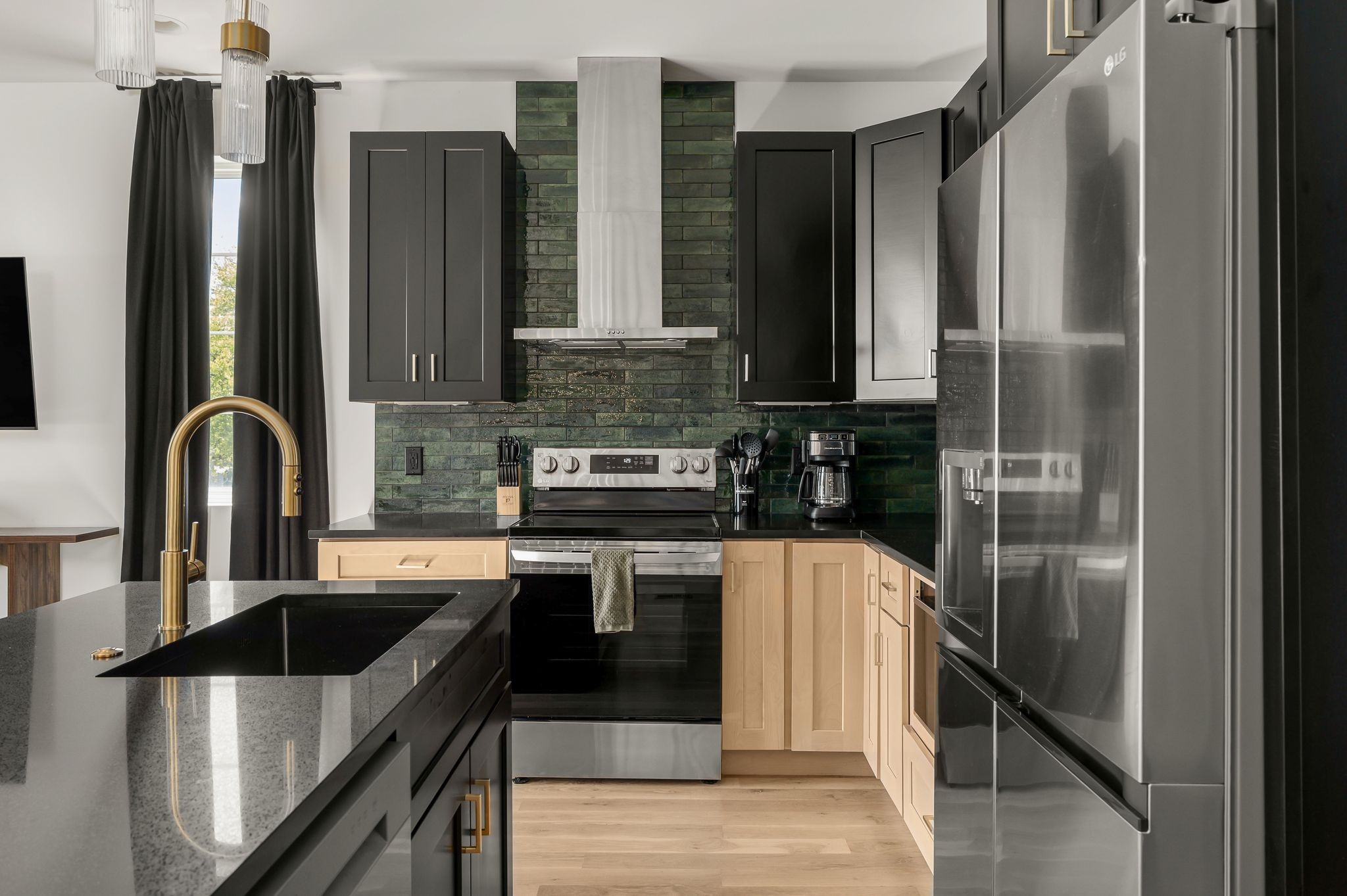 2000 South Hamilton Road, Unit 17 Nashville, TN 37218 - Photo 19 of 40 a kitchen with stainless steel appliances granite countertop a refrigerator a sink and a stove