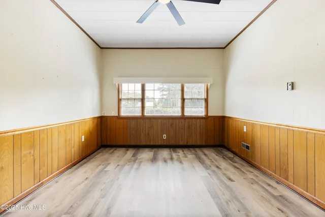 $2,400 | 209 Shamrock Drive, Wilmington, NC 28409