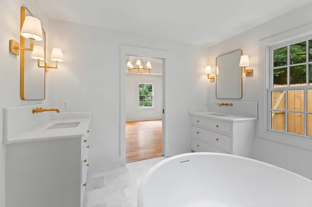 $2,750,000 | 215 Lewisburg Avenue, Franklin, TN 37064