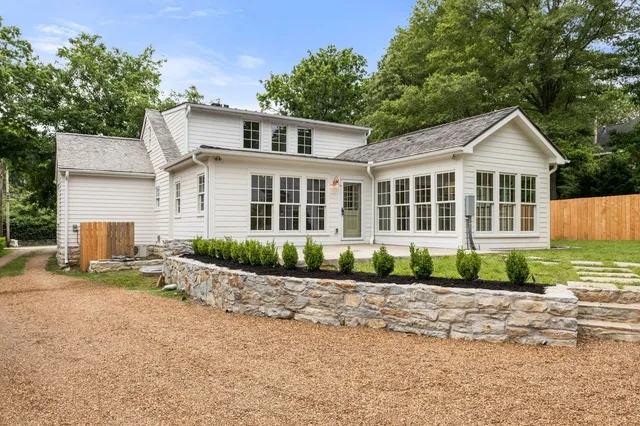 $2,750,000 | 215 Lewisburg Avenue, Franklin, TN 37064