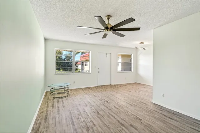 $113,000 | 102 Royal Oak Drive, Unit 203, Vero Beach, FL 32962