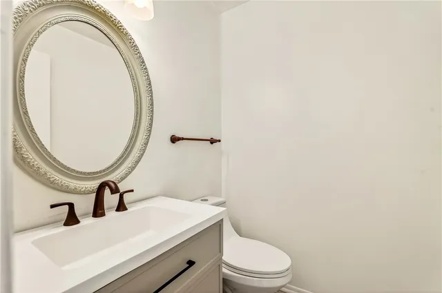 $113,000 | 102 Royal Oak Drive, Unit 203, Vero Beach, FL 32962