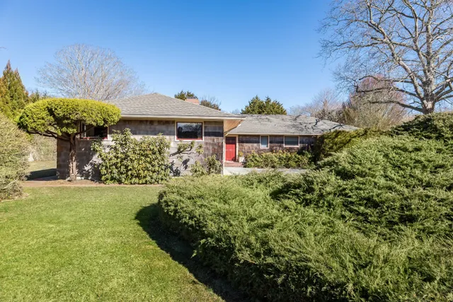 $35,000 | 44 Davids Lane, East Hampton, NY 11937