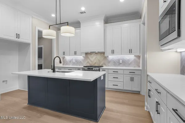 $381,800 | 436 Aurora Circle, Canton, MS 39046