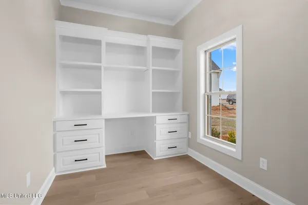 $381,800 | 436 Aurora Circle, Canton, MS 39046