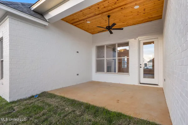 $381,800 | 436 Aurora Circle, Canton, MS 39046