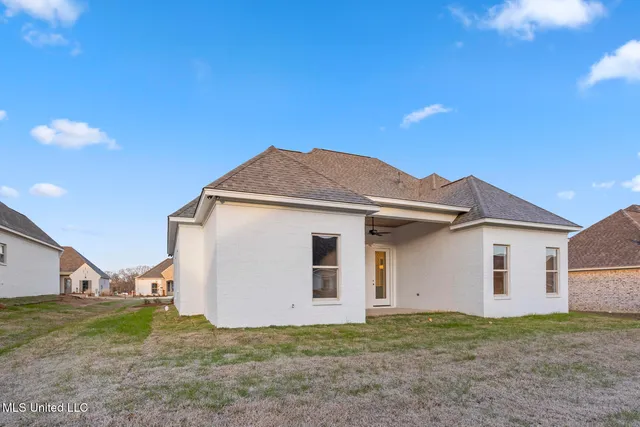 $384,991 | 436 Aurora Circle, Canton, MS 39046