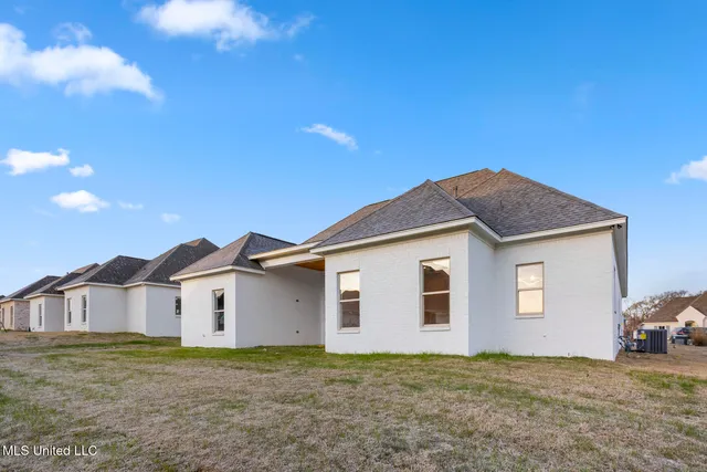 $384,991 | 436 Aurora Circle, Canton, MS 39046