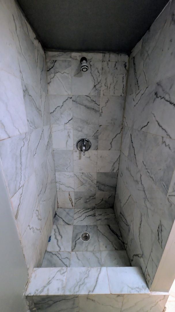 1629 West Beach Avenue, Unit 1F Chicago, IL 60622 - Photo 7 of 7 a bathroom with a shower