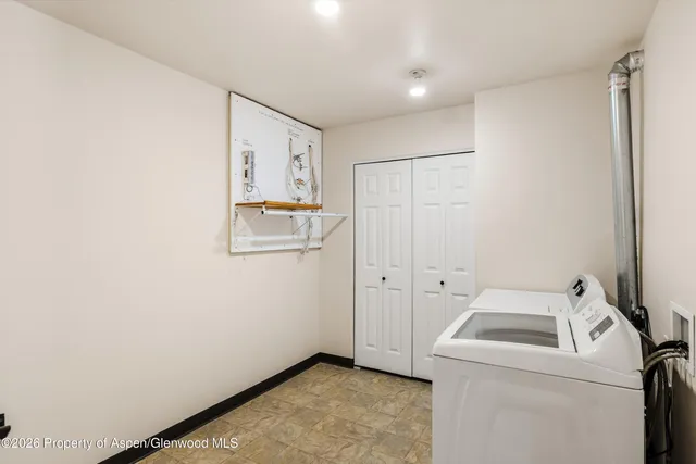 $575,000 | 242 Castle Ridge Drive, New Castle, CO 81647