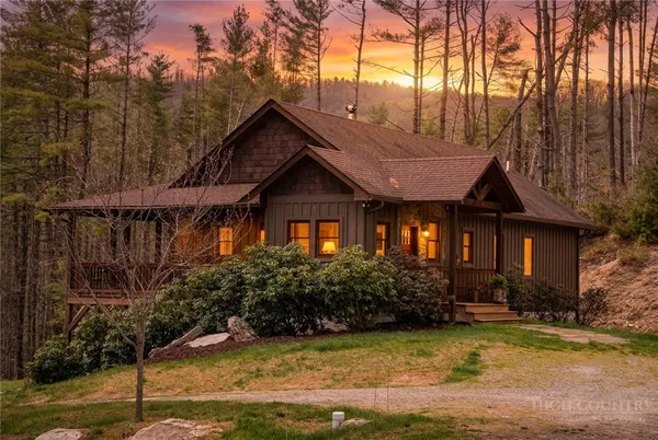 $950,000 | 123 River Spring, Sugar Grove, NC 28679