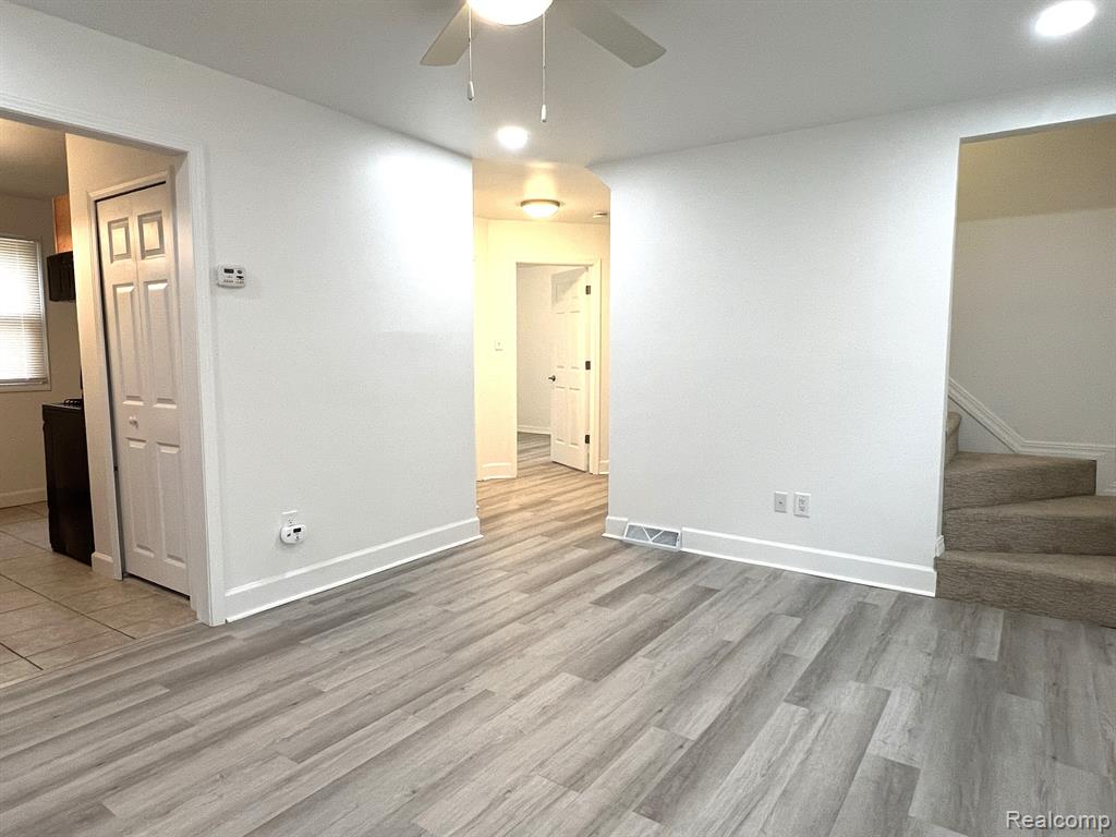 12273 West Point Street Taylor, MI 48180 - Photo 5 of 16 Gallery Image 5