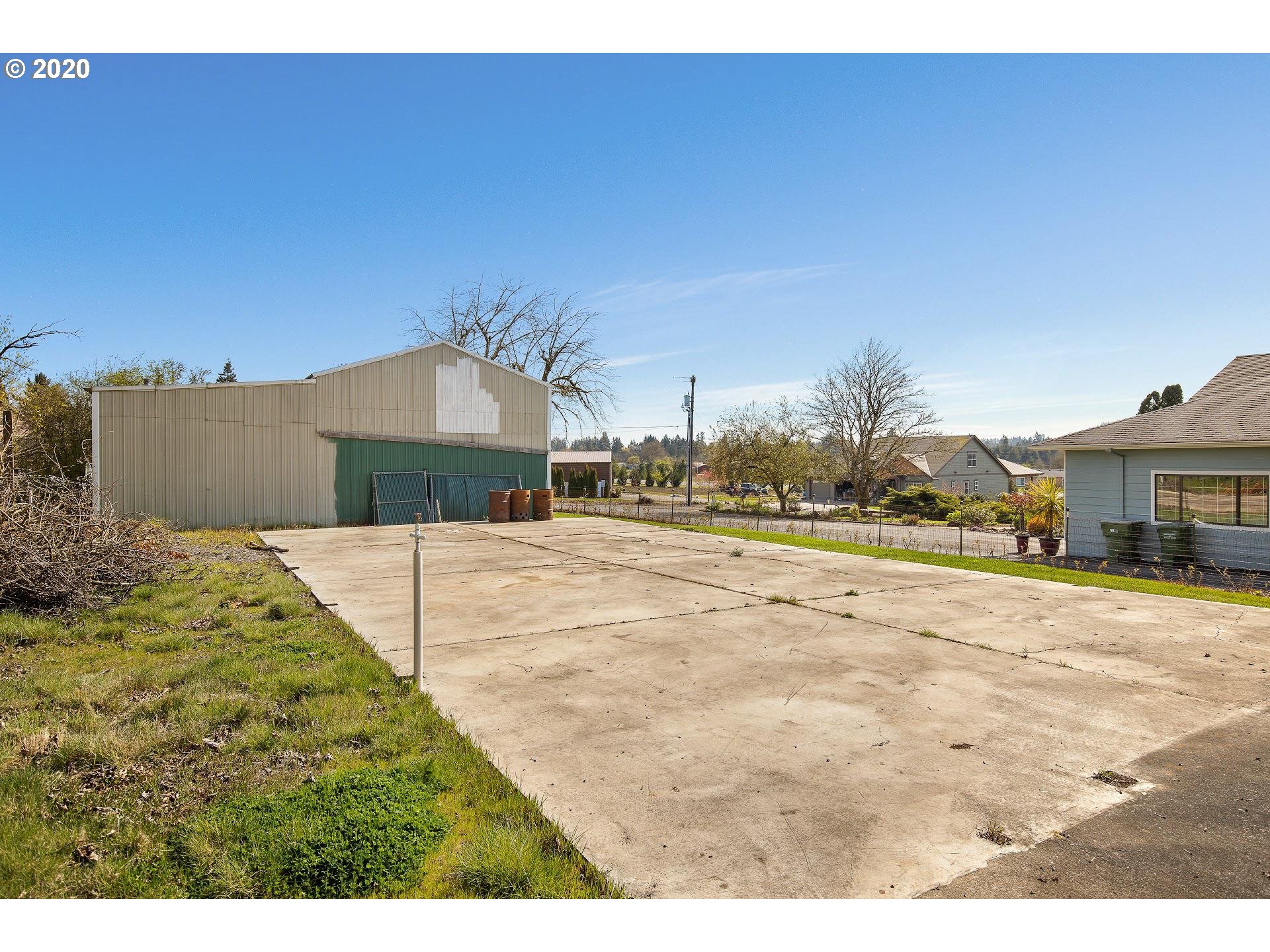 24300 Old Yamhill Road Newberg, OR 97132 - Photo 30 of 32 Gallery Image 30