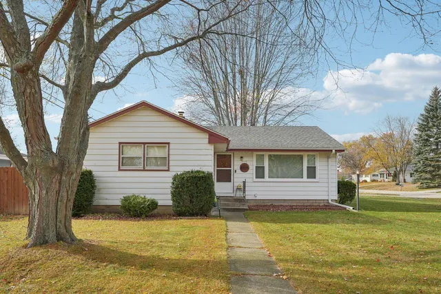 $299,900 | 8325 North 53rd Street, Brown Deer, WI 53223