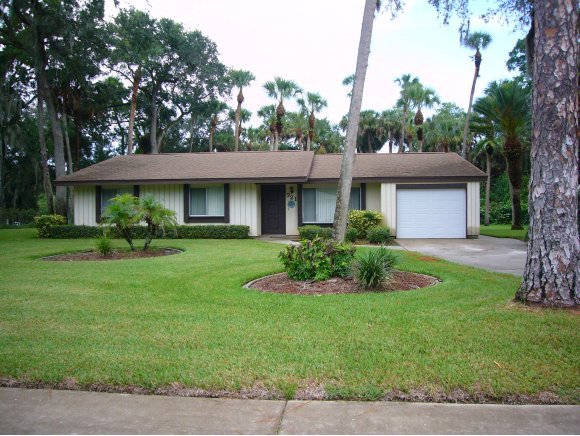 721 Northeast Riviera Palm Bay, FL 32905 - Photo 1 of 12 Primary Photo