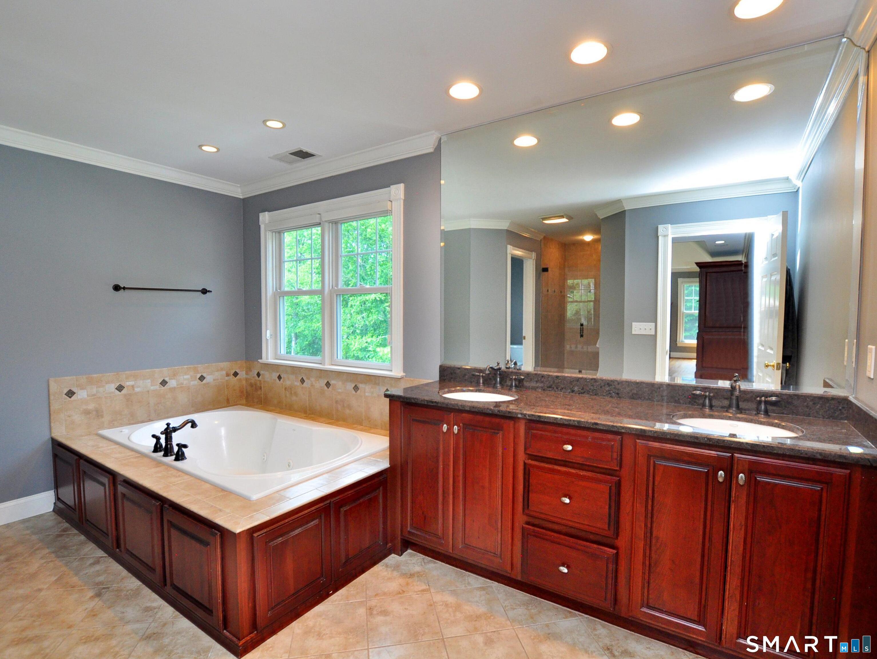 66 Atwater Road Canton, CT 06019 - Photo 23 of 40