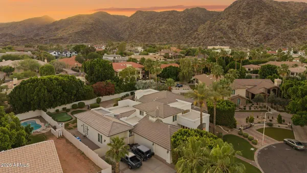 $1,649,900 | 11814 South Tuzigoot Court, Phoenix, AZ 85044
