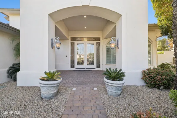 $1,649,900 | 11814 South Tuzigoot Court, Phoenix, AZ 85044