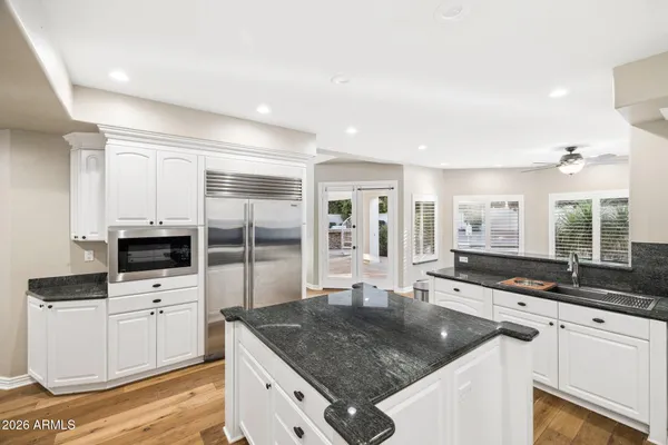 $1,649,900 | 11814 South Tuzigoot Court, Phoenix, AZ 85044
