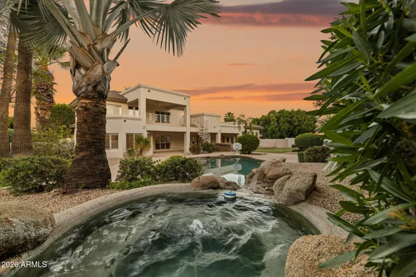 $1,649,900 | 11814 South Tuzigoot Court, Phoenix, AZ 85044