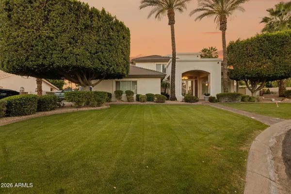 $1,649,900 | 11814 South Tuzigoot Court, Phoenix, AZ 85044