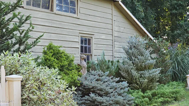 $879,000 | 59 Buckwheat Road, Germantown, NY 12526