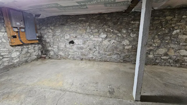 $879,000 | 59 Buckwheat Road, Germantown, NY 12526