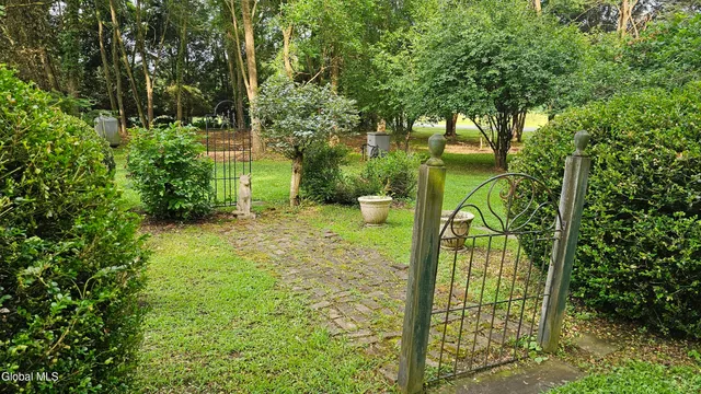 $879,000 | 59 Buckwheat Road, Germantown, NY 12526