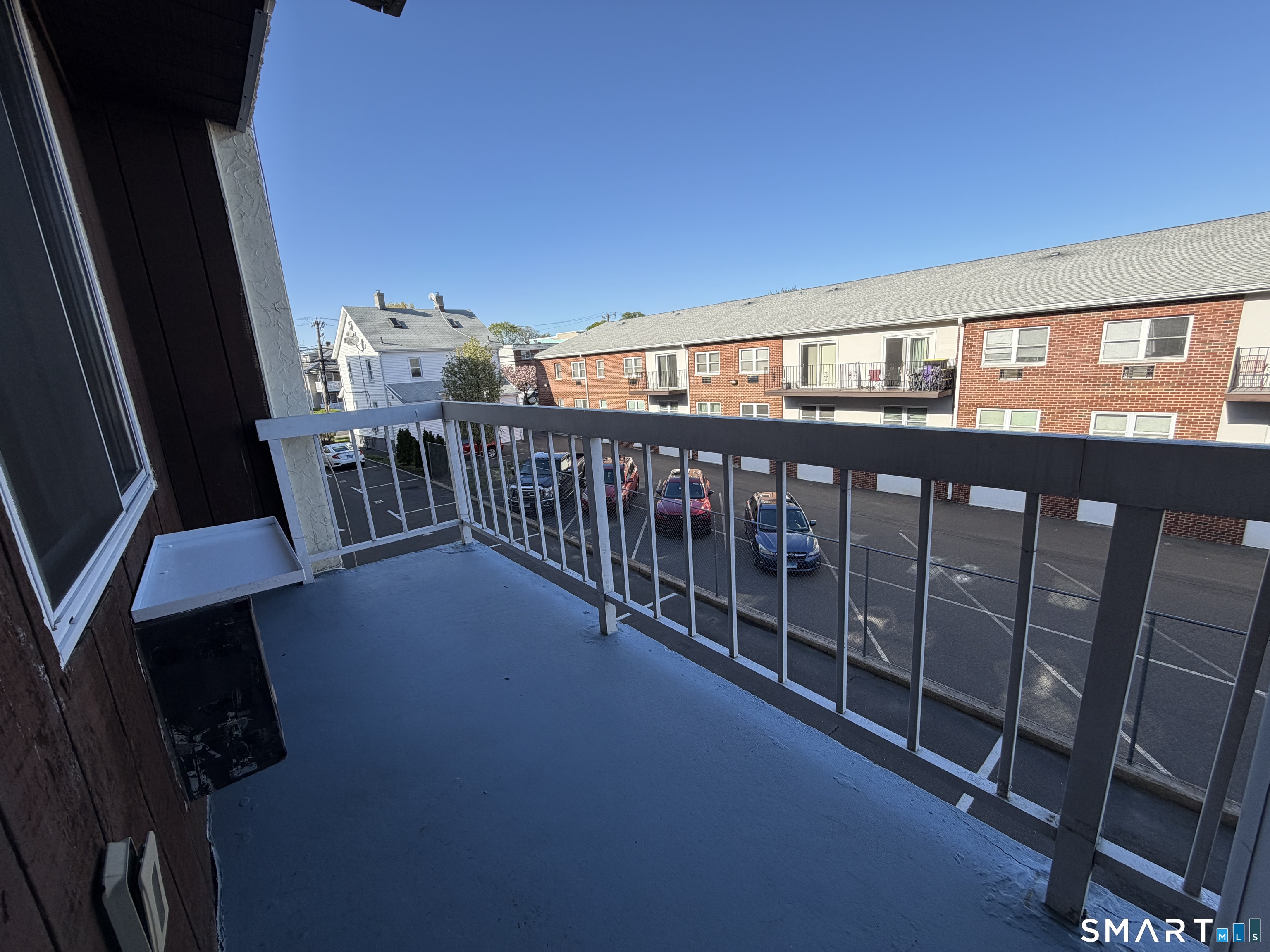 69 Cove Road, Unit B9 Stamford, CT 06902 - Photo 6 of 17 balcony
