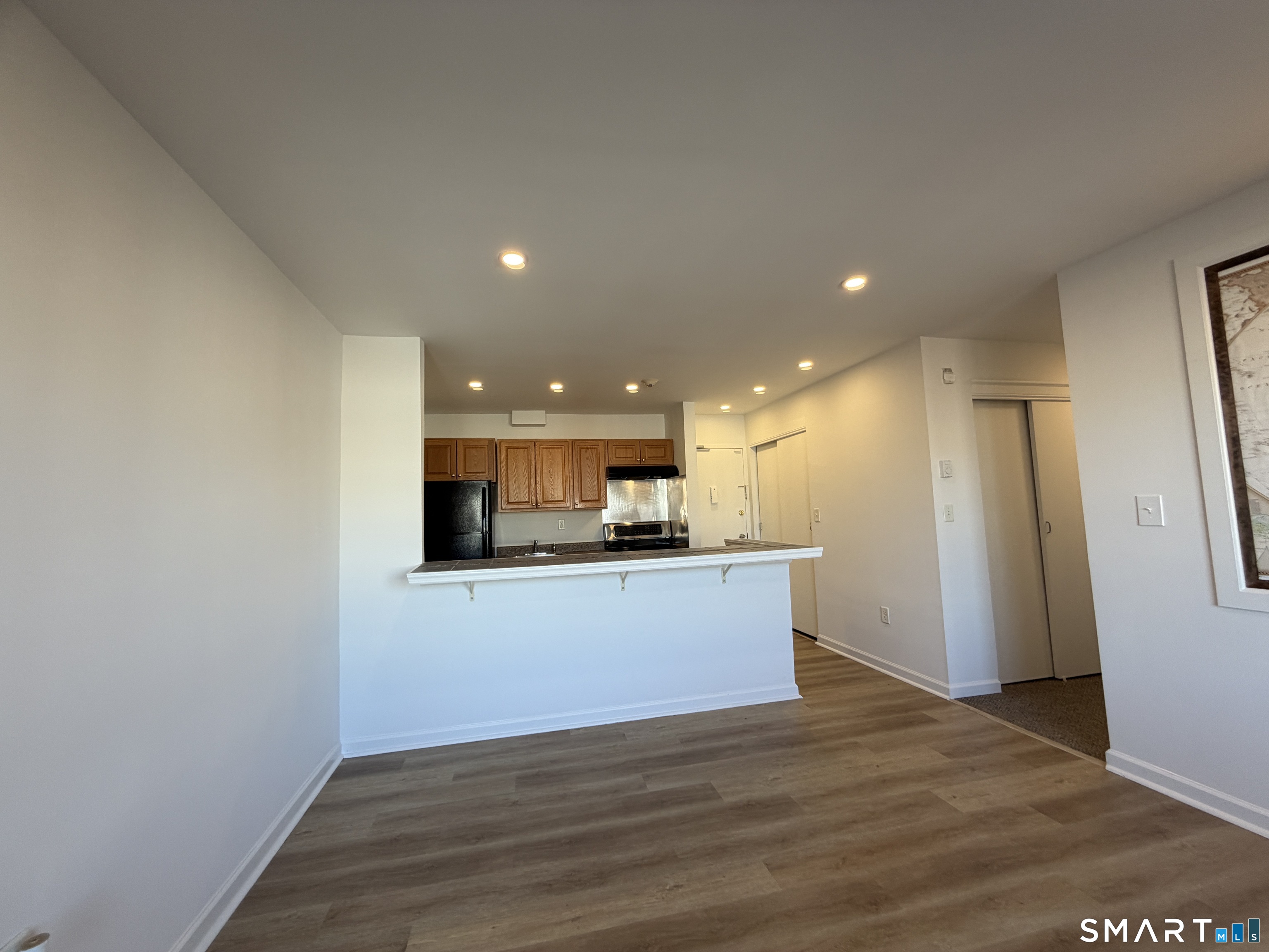 69 Cove Road, Unit B9 Stamford, CT 06902 - Photo 8 of 17